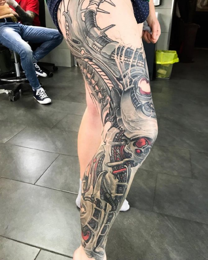 Biomécanique du tatouage chez la femme