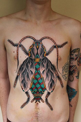 Tatouage de scarabée. Signification, croquis, photos sur les jambes, les bras, le poignet, le dos et le cou