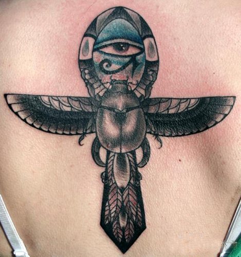 Tatouage de scarabée. Signification, croquis, photos sur les jambes, les bras, le poignet, le dos et le cou