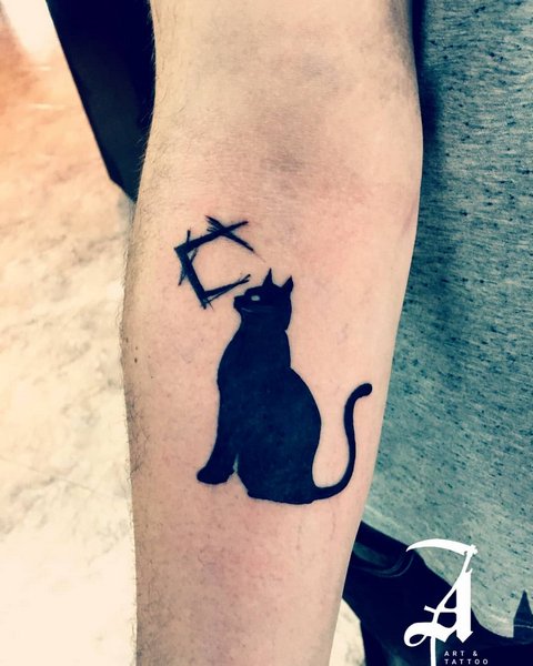 Signification du tatouage de chat pour filles et hommes, chats égyptiens, sphinx, tête de chat, noir, ailes, pattes